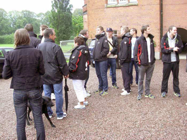 kickoff08-a