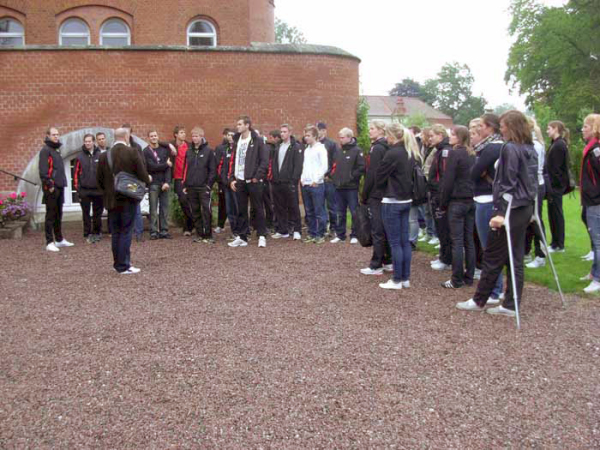 kickoff08-g