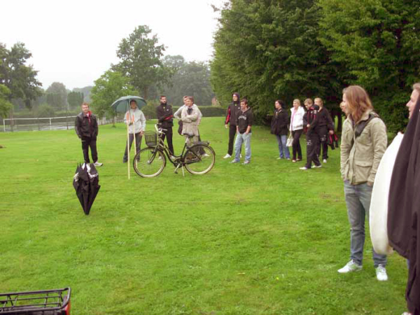 kickoff08-i